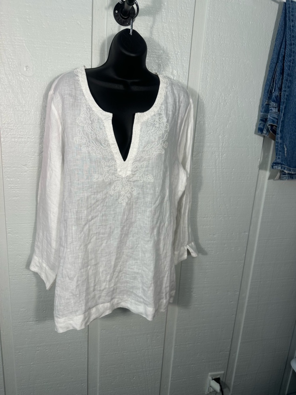 Lily Pulitzer White Beaded 3/4 Sleeve Top EUC